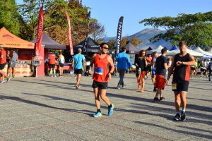 11ος Γύρος Λίμνης - Στιγμιότυπα πριν και μετά τους αγώνες των 30 και 10 χλμ.