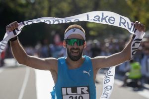 Τριήμερο δρομικό πάρτι με 7.000 δρομείς και υψηλές επιδόσεις